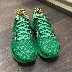 Saucony | Shoes | Saucony Kinvara 2 St Patricks Pattys Day  display picture 3